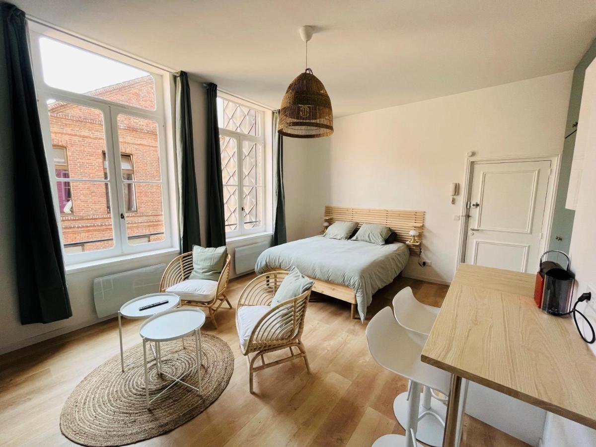 Logement Forte Proximite Gares De Lila Exterior foto